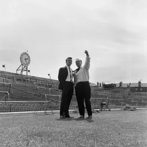 Footballer Joe Barker with Arsenal manager Billy Wright as he joins the club from Torino Footballer Joe Barker with Arsenal manager Billy Wright as he joins the club from Torino