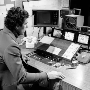Footballer. Peter Shilton in studios. March 1975 75-01266 Footballer. Peter Shilton in studios. March 1975 75-01266