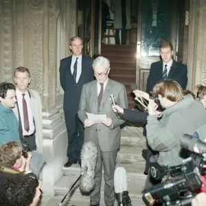 Print of Douglas Hurd Announcing Leadership Bid Print of Douglas Hurd Announcing Leadership Bid