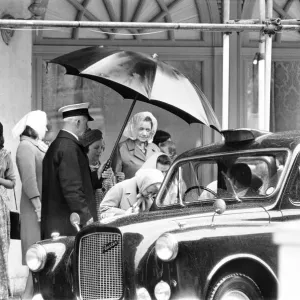 Fortnum & Mason Department Store, Piccadilly, Central London, 18th August 1964 Fortnum & Mason Department Store, Piccadilly, Central London, 18th August 1964