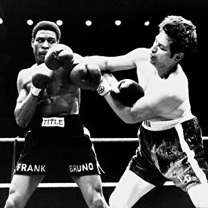 Frank Brunos professional debut fight against Lupe Guerra, Royal Albert Hall, London