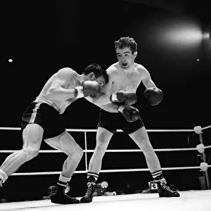 Freddie Gilroy fighting Rene Libeer at Wembley in 1962