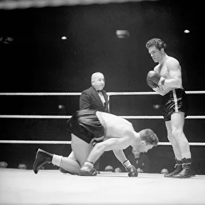 Freddie Mills Boxer - Jul 1949 in action