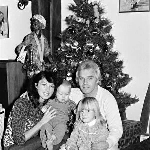 Freddie Starr, Comedian, wife Sandy and children, Jody and Donna, Christmas