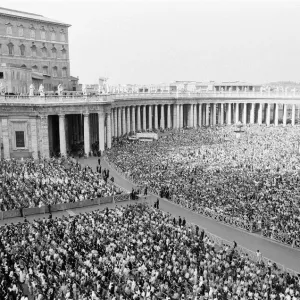 The funeral of Pope Paul VI at St. Peters Basilica, Vatican City. 12th August 1978 The funeral of Pope Paul VI at St. Peters Basilica, Vatican City. 12th August 1978