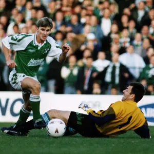 Gareth Evans sprints past Pat Bonner to score goal Celtic versus Hibernian Easter Road
