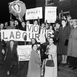 General Election at Tredegan. February 1950 O22784 General Election at Tredegan. February 1950 O22784