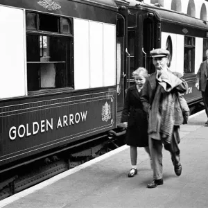 General scenes of a day in the life of Londons Victoria Station General scenes of a day in the life of Londons Victoria Station