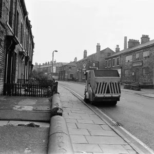 General scenes of Lumb Lane, Bradford, West Yorkshire. 17th September 1971 General scenes of Lumb Lane, Bradford, West Yorkshire. 17th September 1971