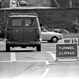 General scenes of traffic scenes in Newcastle - The Tyne Tunnel is closed 20