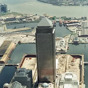 General view showing One Canada Square in Canary Wharf, London during its construction