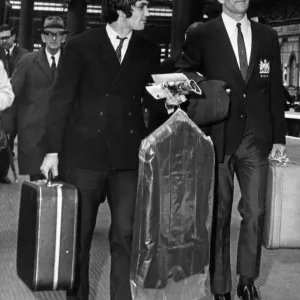 George Best & David Herd at Piccadilly Station Print