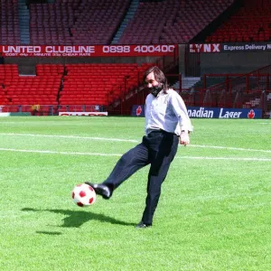 george best, former soccer player. sept 90-7843 george best, former soccer player. sept 90-7843
