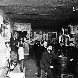 George Braggs Wine Cellars Print, Birmingham 1901