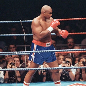 George Foreman vs. Terry Anderson, London Arena, London, 25th September 1990