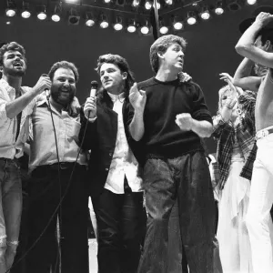 Georg Michael, Harvey Goldsmiths, Bono und Paul McCartney sowie Freddie Mercury Georg Michael, Harvey Goldsmiths, Bono und Paul McCartney sowie Freddie Mercury