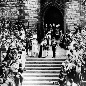 George V and Queen Mary with Prince Edward at Investiture Print