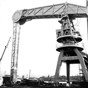 A giant Grain Unloader at Wallsend slipway in 1974