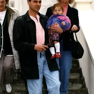 Gillian Taylor Schauspielerin Verlässt ihre High-Bury- Wohnung mit ihrem Boyfriend