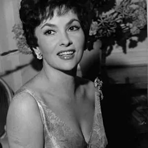 Gina Lollobrigida Actress arriving in London at the Savoy Hotel