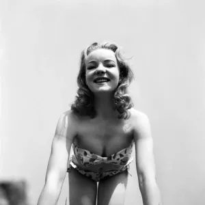 Glamour girl Val Hollman. January 1960 M4307-014 Glamour girl Val Hollman. January 1960 M4307-014