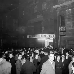Glasgow Empire Stage Door Crowd 1st April 1957 Print Glasgow Empire Stage Door Crowd 1st April 1957 Print