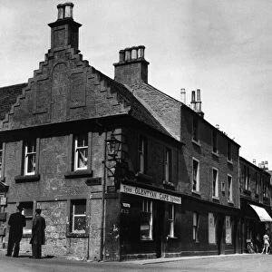 Glentyan Cafe, at the corner of New Street and Shuttle Street, Kilbarchan, Renfrewshire