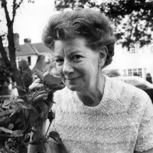 Adieu à Hilda Ogden... mais tout va bien pour sa créatrice.