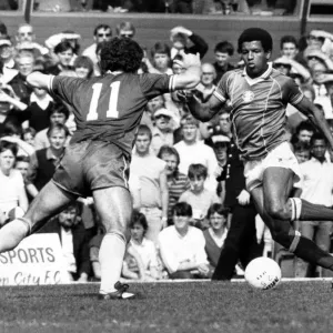 Graeme Souness Shapes Up Print 1984 Graeme Souness Shapes Up Print 1984