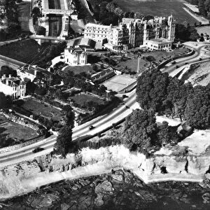 The Grand Hotel and Corbyn Head Torquay Circa 1940s The elm trees fell victim to