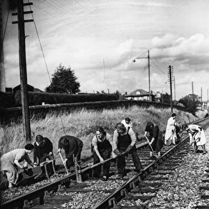 Grandmothers working on the railway lines during the Second World War