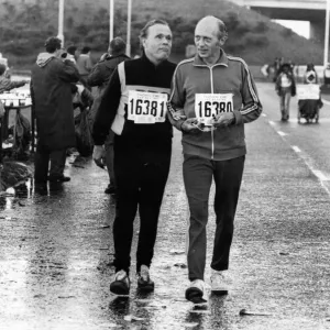 The Great North Run 27 June 1982 - Blind competitor Erling Stordahl helped by Auden