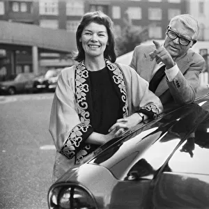 Two of the greats, Glenda Jackson and Cary Grant pictured together in 1975