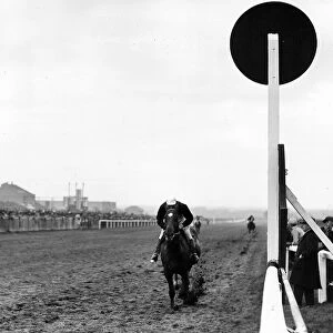 Gregalach wins the Grand National in 1929
