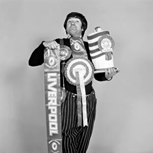 Guess whos Liverpool no. 1 fan?: Liverpool Comedian Jimmy Tarbuck is all ready for