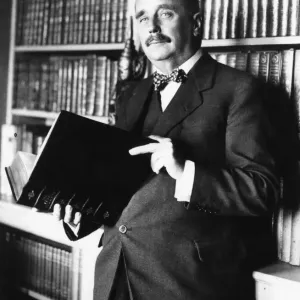 H.G. Wells Print, 1931 Photo of the English writer at home