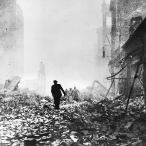 Hamburger Stadt im Ruhezustand ist Deutschland, die britische und amerikanische Luftwaffen zerstörten fast völlig.
