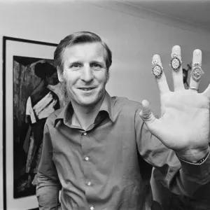 Celtic Skipper Billy McNeill Scottish Cup Print 1972 Celtic Skipper Billy McNeill Scottish Cup Print 1972