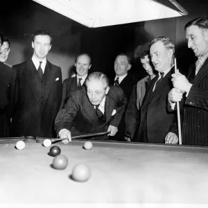 Harold MacMillan Prime Minister playing snooker with seaman Harold MacMillan Prime Minister playing snooker with seaman