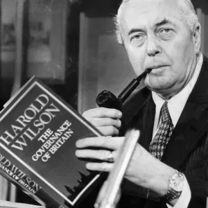 Harold Wilson at launch of his book The Governance of Britain - October 1976 Harold Wilson at launch of his book The Governance of Britain - October 1976
