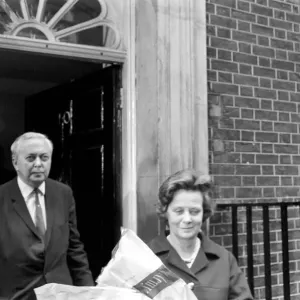 Harold Wilson and wife leave No 10. June 1970 70-5831 Harold Wilson and wife leave No 10. June 1970 70-5831