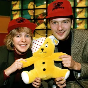 Hazel Irvine sports television presenter with John Leslie