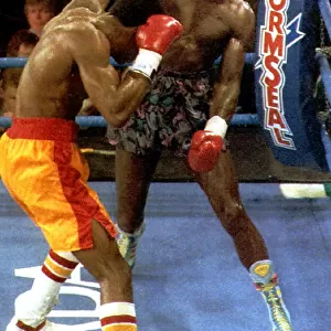 Herol Graham Boxer takes a left Hook from Julian Jackson during their fight in