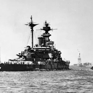 HMS Malaya, escorted by tugs, leaves New York harbour after refit in the United States HMS Malaya, escorted by tugs, leaves New York harbour after refit in the United States