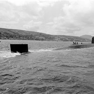 HMS Renown. 1969