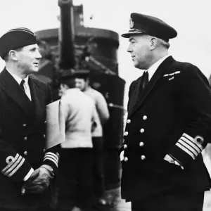 Die U-Boot-Achse HMS Trident torpedierte die deutsche Kreuzer Prinz Eugen Die U-Boot-Achse HMS Trident torpedierte die deutsche Kreuzer Prinz Eugen