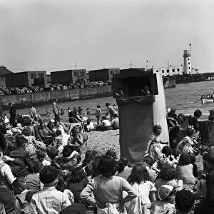Holiday time in Scarborough, North Yorkshire. June 1954