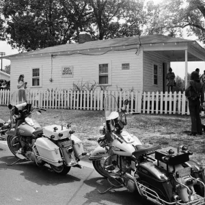 Elvis Presley Birthplace Print, Tupelo, Mississippi, 1973