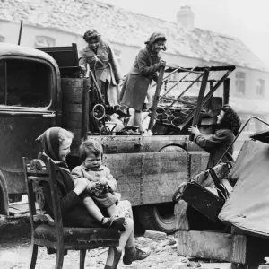 Homeless civilians in Newcastle during the Second World War. 20th May 1943 Homeless civilians in Newcastle during the Second World War. 20th May 1943