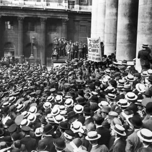 Horatio Bottomley, journalist, newspaper proprietor, populist politician seen here Horatio Bottomley, journalist, newspaper proprietor, populist politician seen here